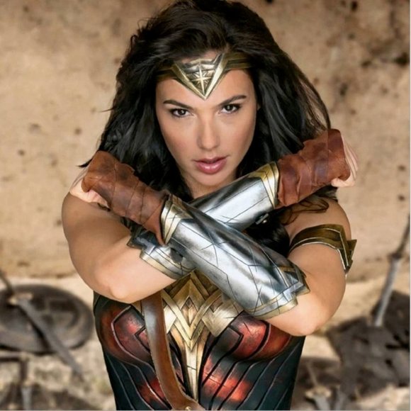 Diona j Accessories - Wonder Woman Diana Cosplay Arm Bracer Halloween Costume Superhero bracelet